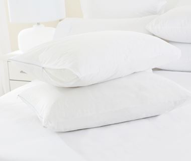 GBBED1035 Polycotton Pillow Protector With Zip